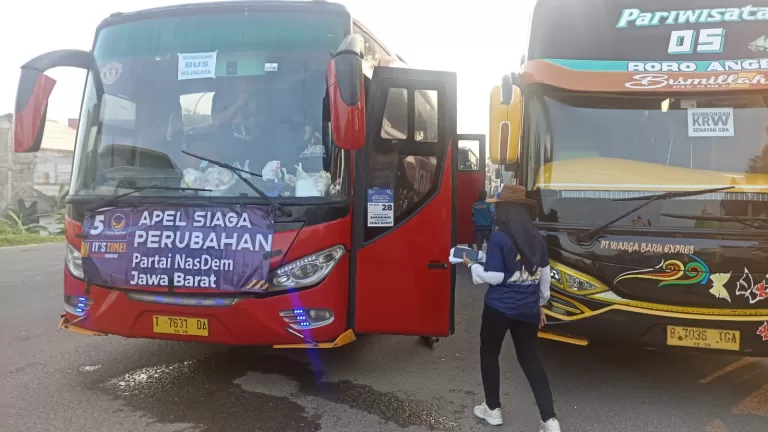 6.000 Kader Nasdem Karawang Ikut Apel Siaga, Songsong Pemilu 2024