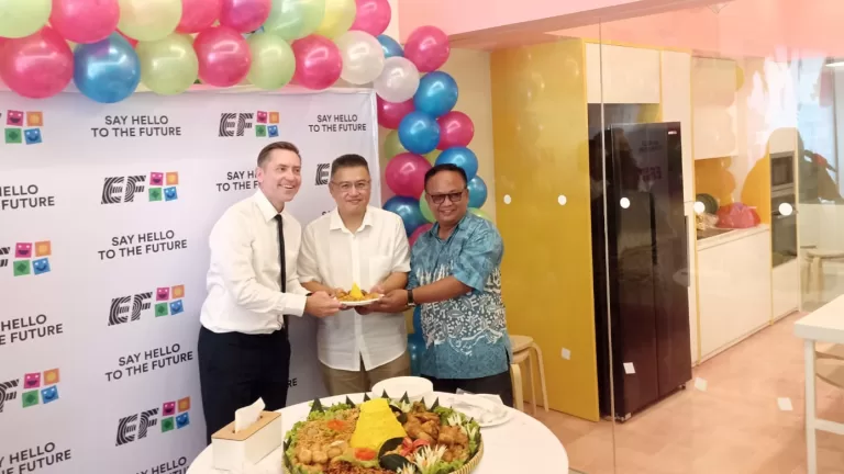 EF Kids & Teens Hadir di Karawang Bawa Metode Baru
