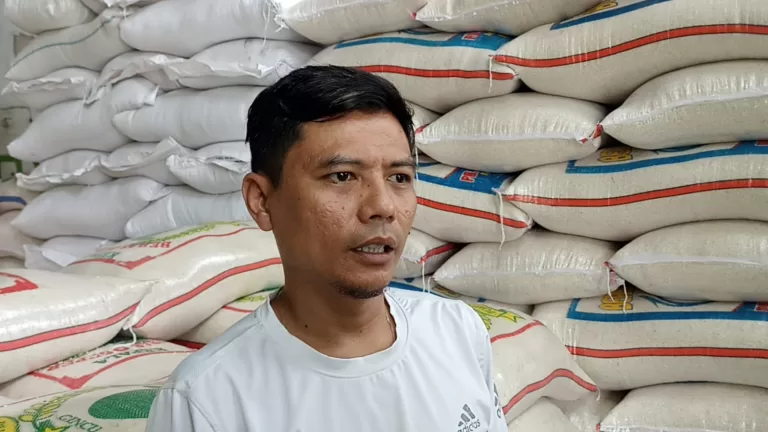 Harga Beras di Karawang Turun