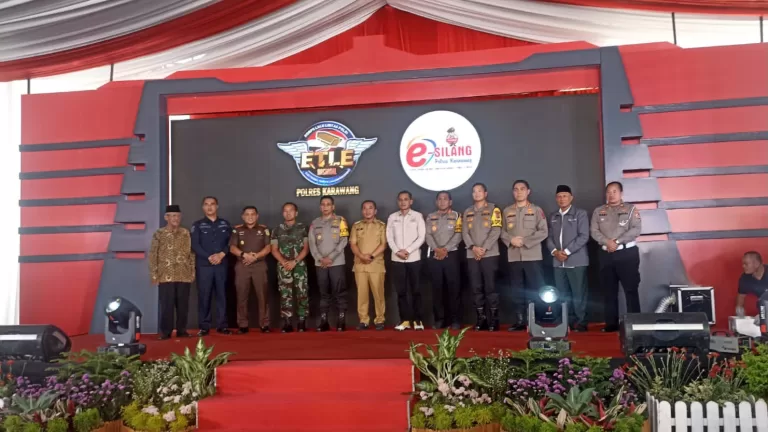 Kapolda Jabar Resmikan Gedung SPKT hingga Aplikasi e-Silang
