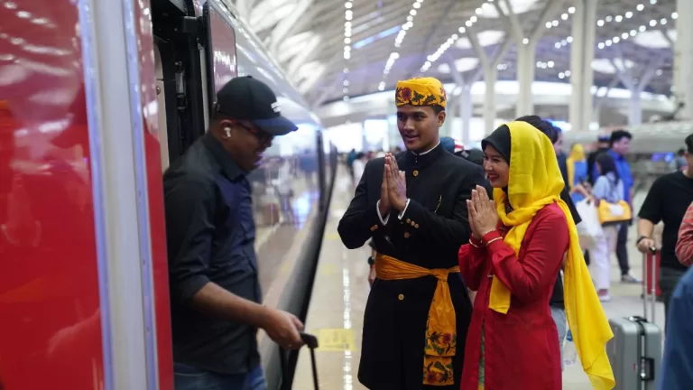 Keseruan KCIC Ramaikan HUT ke-497 Jakarta