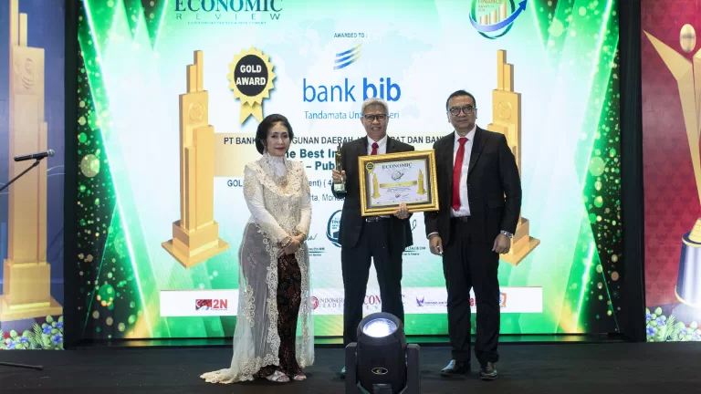 bank bjb Raih Indonesia Finance Award dan Indonesia Leader Award 2024 