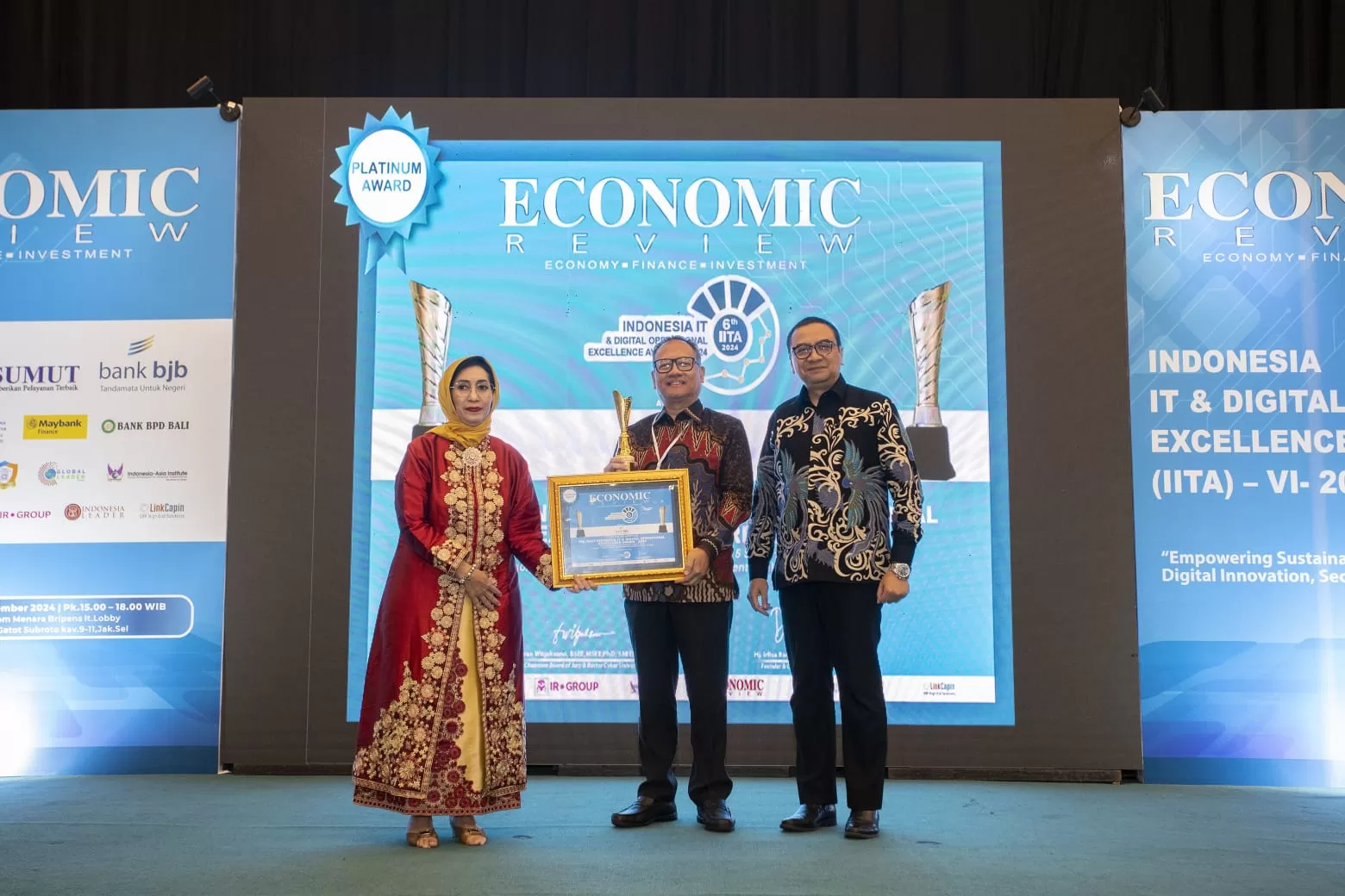bank bjb Raih The Best Indonesia IT & Digital Operational Excellence ...