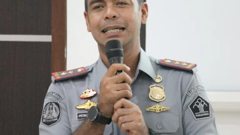 Ini Tarif Terbaru Permohonan Paspor Imigrasi Karawang