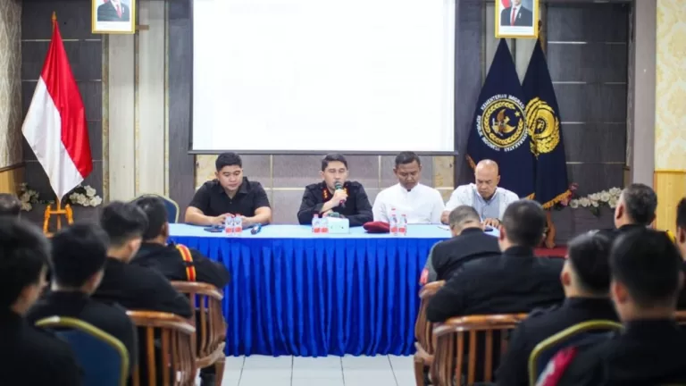 Kalapas Karawang Beri Penguatan Petugas Pengamanan