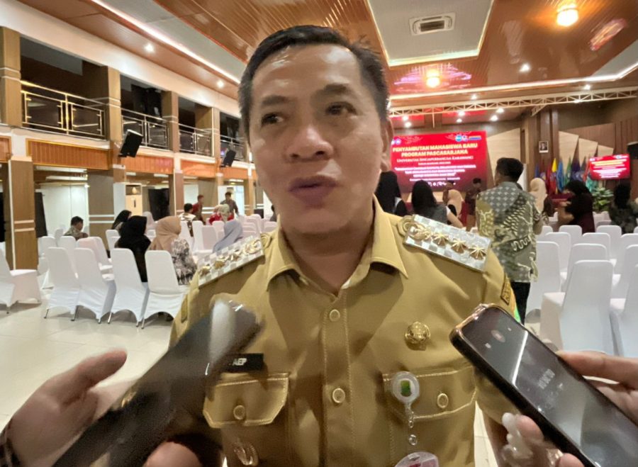 Bupati Karawang Aep Syaepuloh