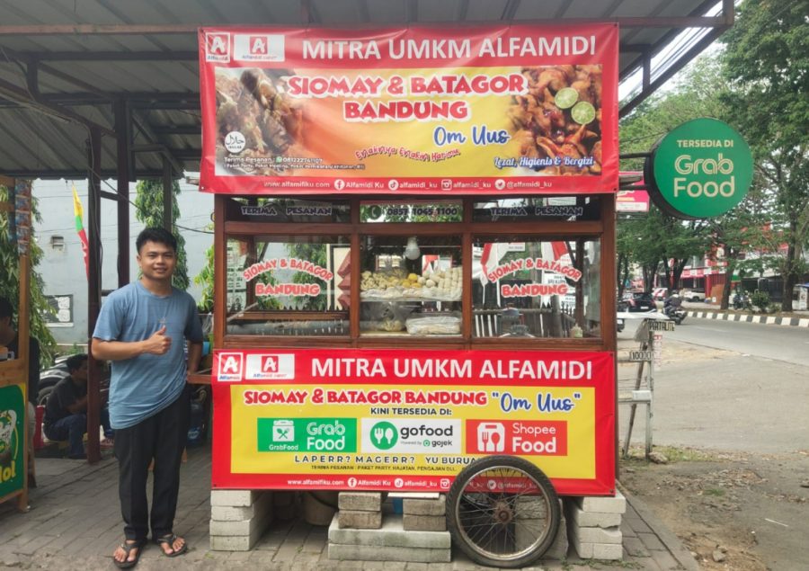 Siomay Batagor Bandung Om Uus. Foto Aji Muhammad