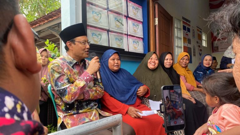Mensos Apresiasi Puskesos di Karawang Berani Eksekusi Data KPM Tak Tepat Sasaran