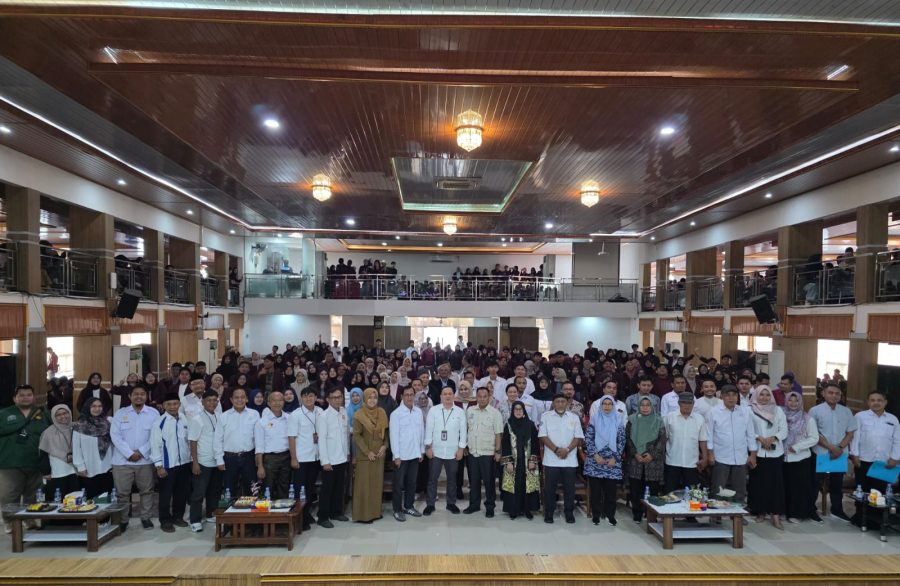 Pelepasan mahasiswa Unsika yang akan melaksanakan KKN di 100 desa di Kabupaten Karawang, Purwakarta, dan Bekasi.