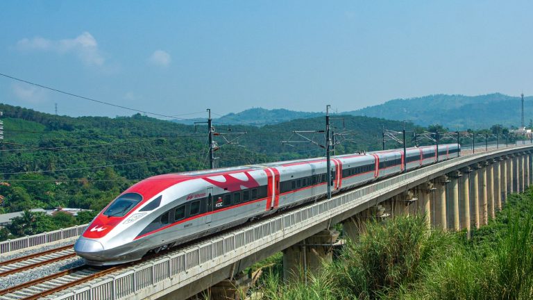 Transaksi Online Capai 86%, Pembatalan Tiket Whoosh Tersedia di Berbagai Kanal Digital