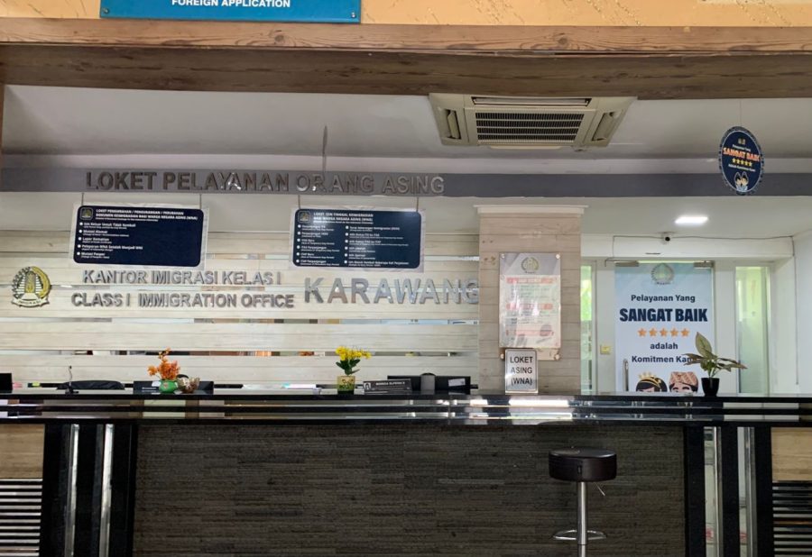 Layanan di Kantor Imigrasi Karawang.