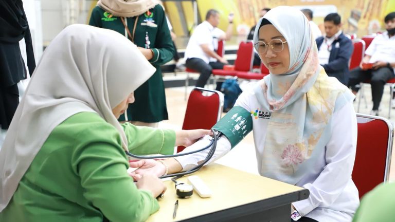 Dukung Pasokan Darah di Karawang, Pupuk Kujang Gelar Donor Darah Jelang HUT ke-51 