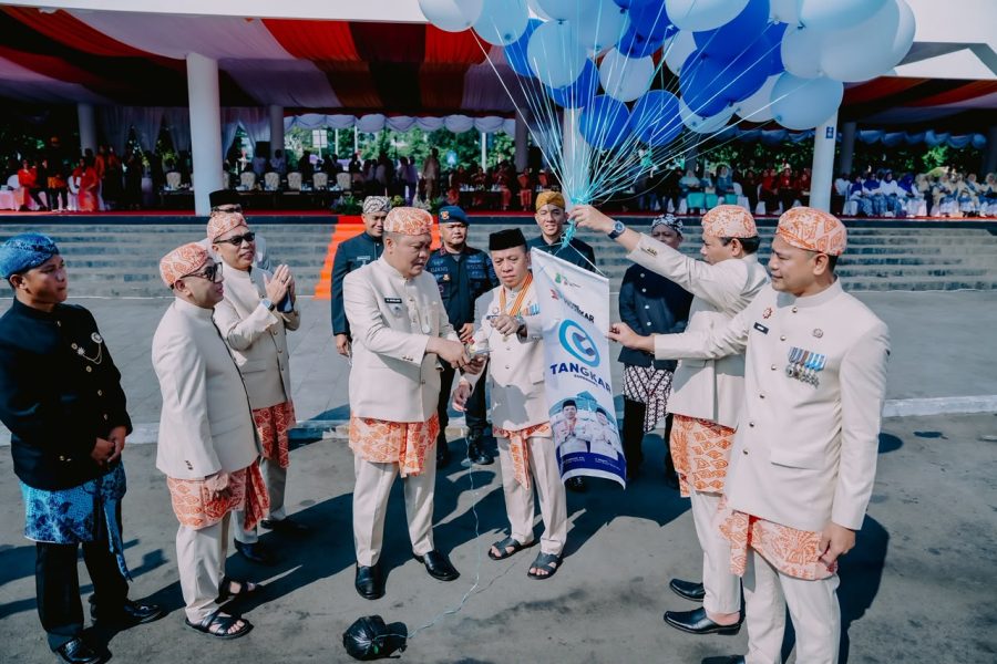 Pelumcuran secara simbolis TANGKAR SuperApps pada Senin (14/9/2026).