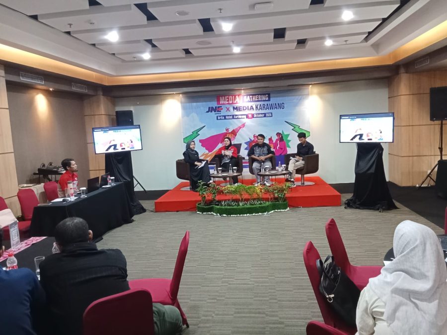 Media Gathering JNE Karawang, Kamis (15/10/2026).
